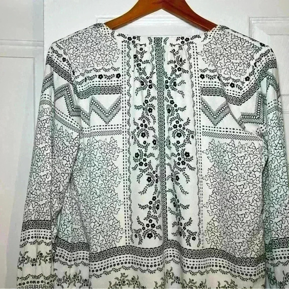 Rose + Olive Long Sleeve Blouse - Picture 5 of 6